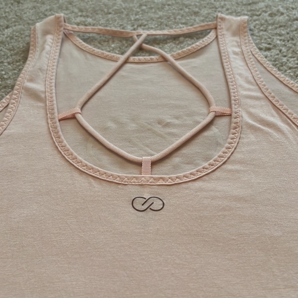 Calia tank - Picture 3 of 5